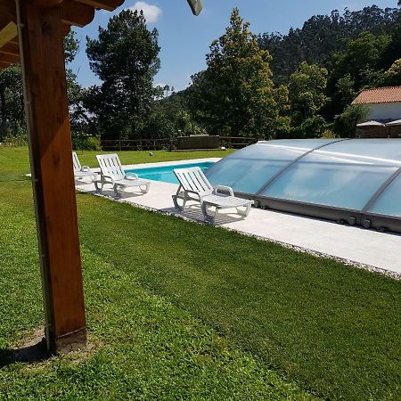 Villa Quinta Da Tormenta -14 Pessoas- Cabeceiras De Basto 2 Casas E Piscina Privada Exterior foto