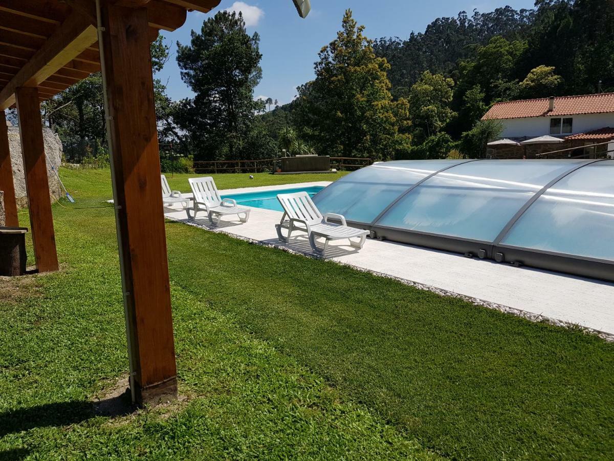 Villa Quinta Da Tormenta -14 Pessoas- Cabeceiras De Basto 2 Casas E Piscina Privada Exterior foto